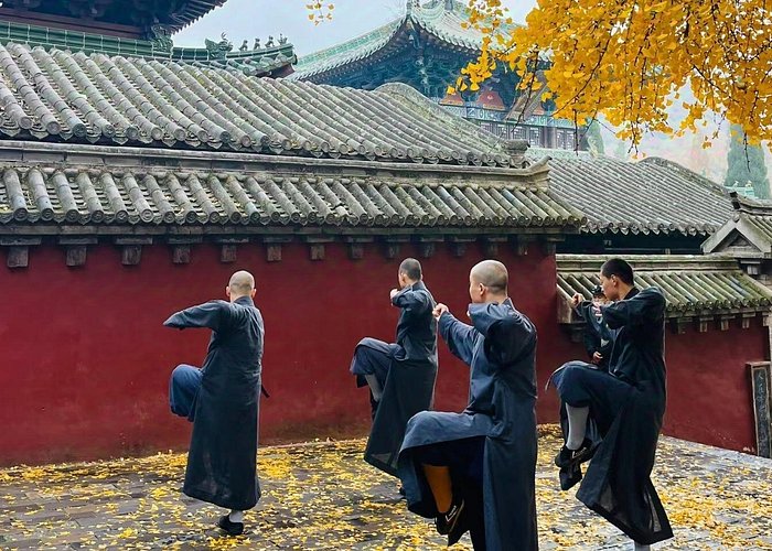 Shaolin Temple & Longmen Grottoes Day Tour – Shaolin Temple tour